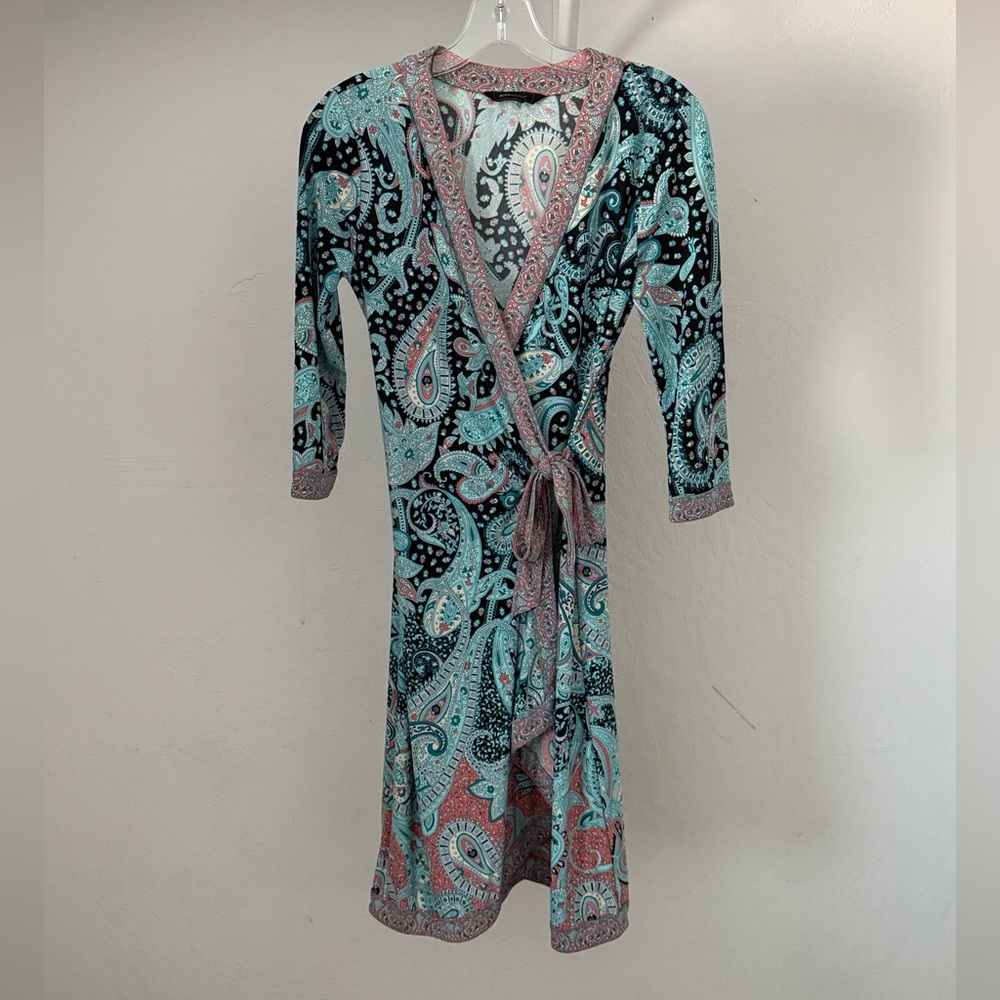 Bundle 3 for 50% off Y2K BCBG Max Azria Paisley Print Wrap Dress